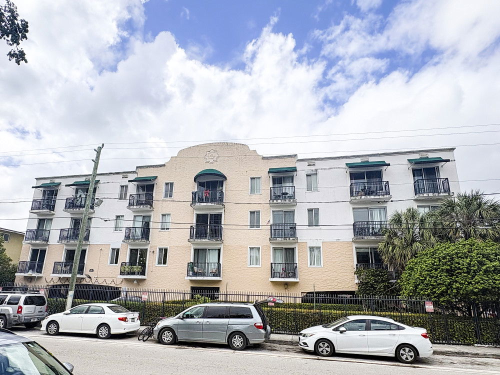 Miami Riverview Condo - 1